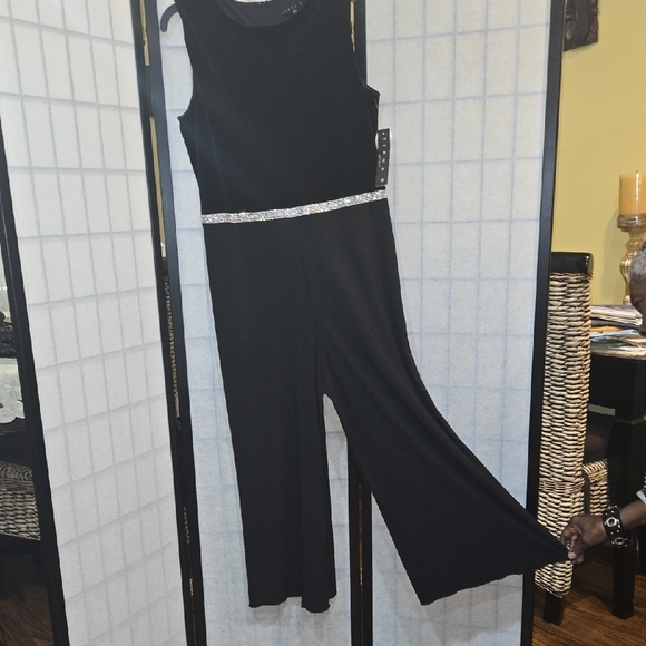 Tiana B Black Jumpsuit with Silver Waistband and Crew Neck - Picture 4 of 8